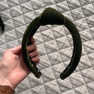 LELE SADOUGHI GREEN KNOTTED HEADBAND